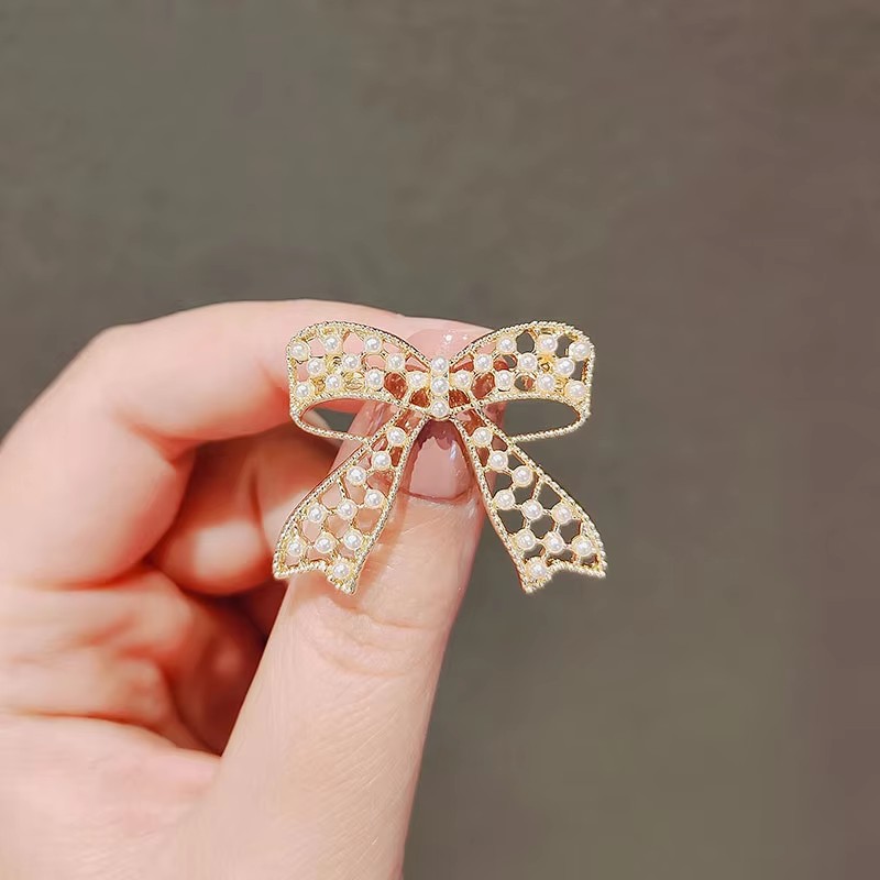 Punk Girl Brooch 2025 Fashiona - Women'S Accessories Manufacturers recension och pris